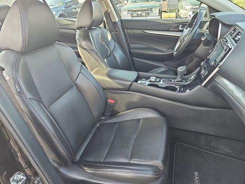 Used 2018 Nissan Maxima 3.5 SV image 10