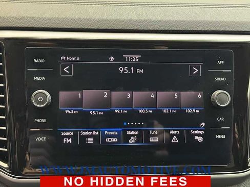 Used 2023 Volkswagen Atlas SE AWD/4WD image 24