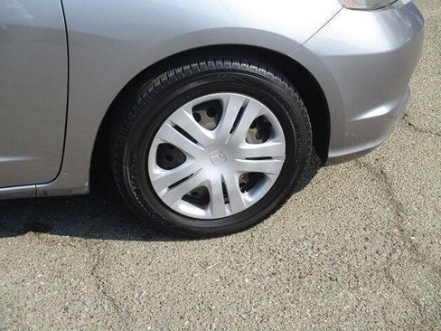 Used 2010 Honda Fit image 21