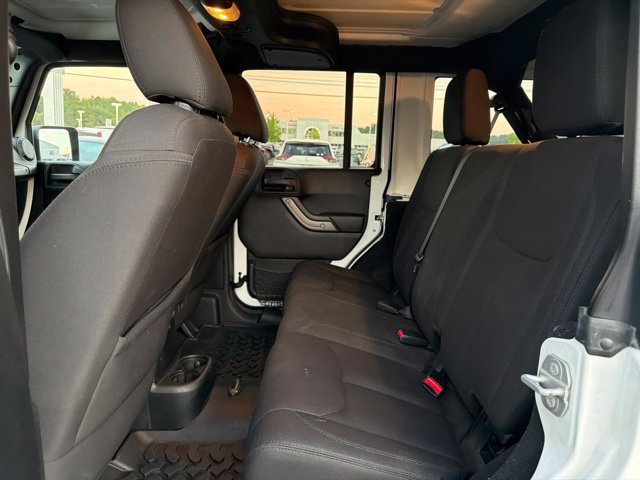 Used 2015 Jeep Wrangler Unlimited Sport w/ Quick Order Package 24S AWD/4WD image 9