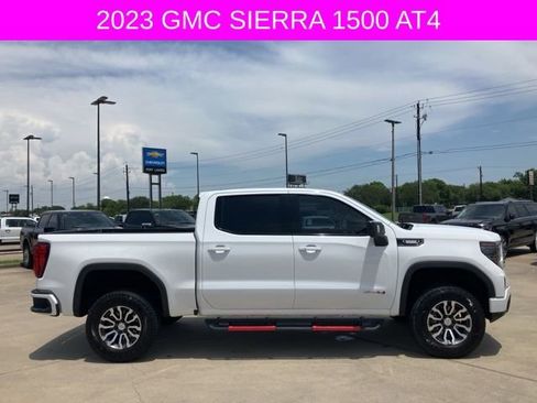 Used 2023 GMC Sierra 1500 AT4 w/ Technology Package AWD/4WD image 8