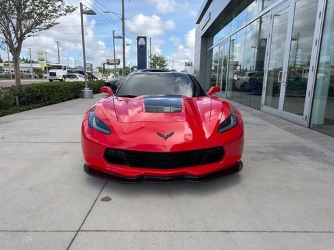 Used 2019 Chevrolet Corvette Stingray Coupe w/ 1LT RWD image 14
