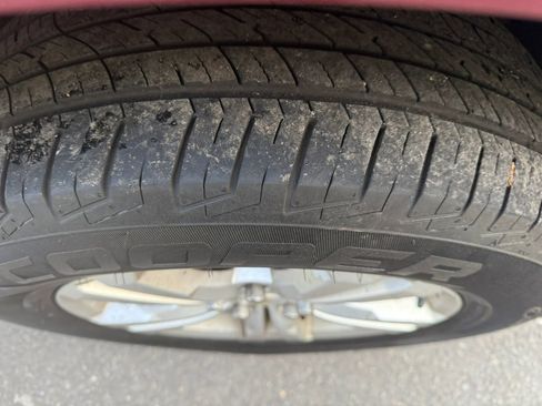 Used 2011 Chevrolet Equinox LT w/ LPO, Protection Package image 8