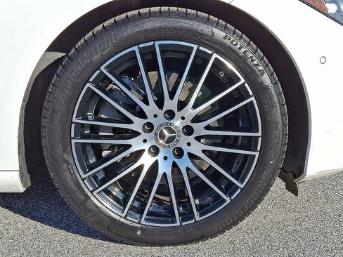 Used 2023 Mercedes-Benz C 300 4MATIC Sedan image 11