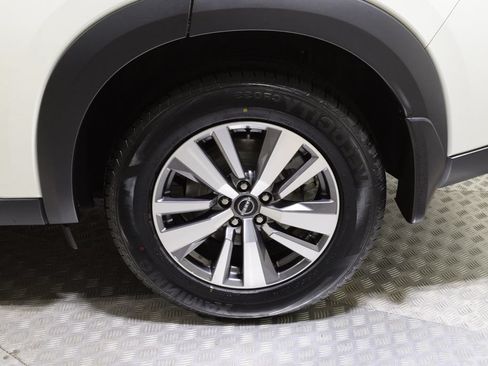 Used 2023 Nissan Pathfinder SL w/ Lighting Package (N92) AWD/4WD image 37