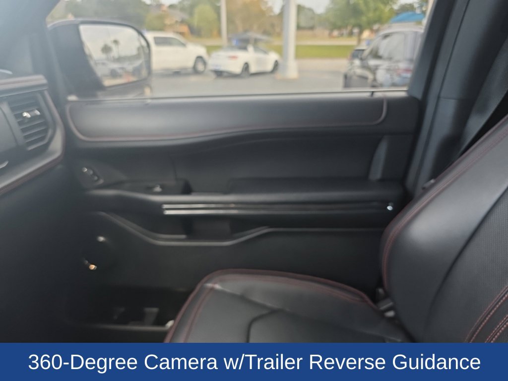Used 2023 Ford Expedition Limited RWD image 10