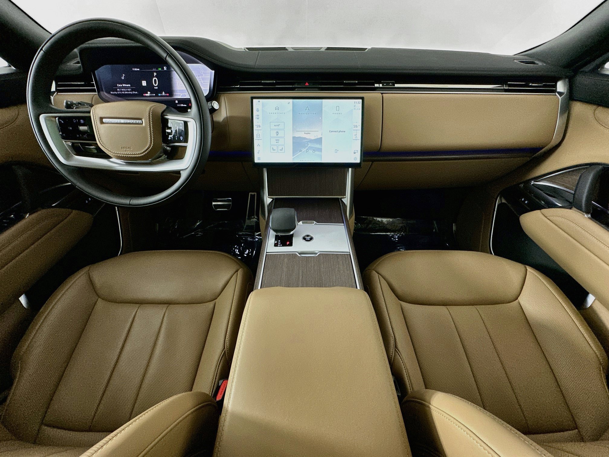 Certified 2026 Land Rover Range Rover Long Wheelbase SE AWD/4WD image 21