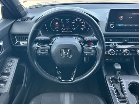 Used 2025 Honda Civic Sport image 14
