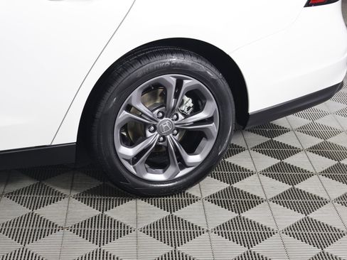 Used 2023 Honda Accord EX image 49