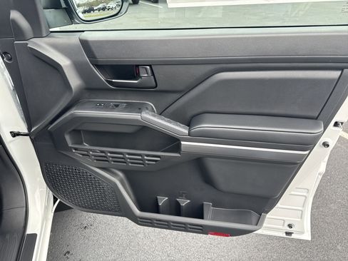 New 2026 Toyota Tacoma SR5 image 35