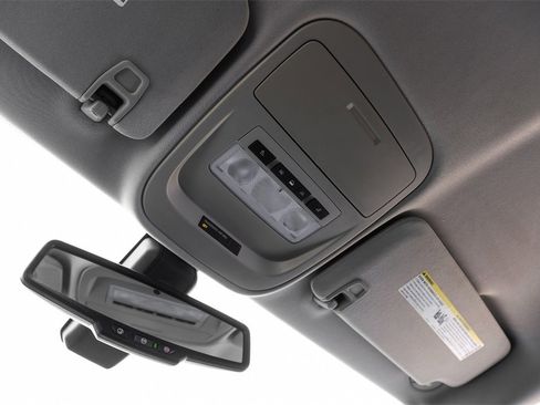 Used 2016 GMC Canyon SLT image 26