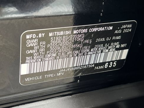 Used 2024 Mitsubishi Outlander SE image 30