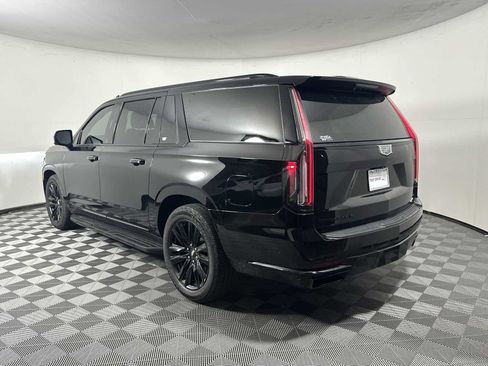 Used 2021 Cadillac Escalade ESV Sport w/ Driver Assist Tech Package AWD/4WD image 5