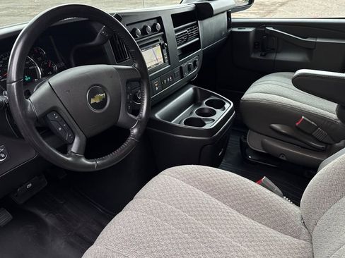 Used 2020 Chevrolet Express 3500 LS w/ Cold Climate Package image 10