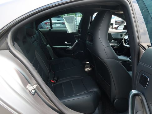 Used 2023 Mercedes-Benz CLA 35 AMG 4MATIC image 38