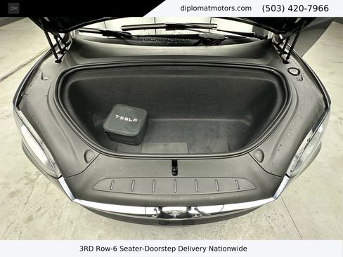 Used 2018 Tesla Model X 75D image 45