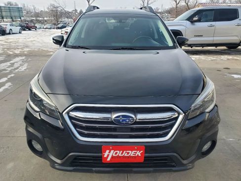 Used 2018 Subaru Outback 2.5i Premium image 2