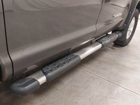 Used 2015 Toyota Tundra SR5 image 37