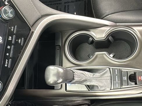 Used 2021 Toyota Camry XSE image 26