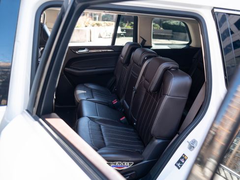 Used 2017 Mercedes-Benz GLS 450 4MATIC w/ Premium Package image 20