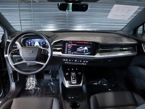 Certified 2024 Audi Q4 e-tron Premium Plus image 6