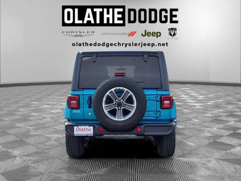 Used 2019 Jeep Wrangler Unlimited Sahara image 29