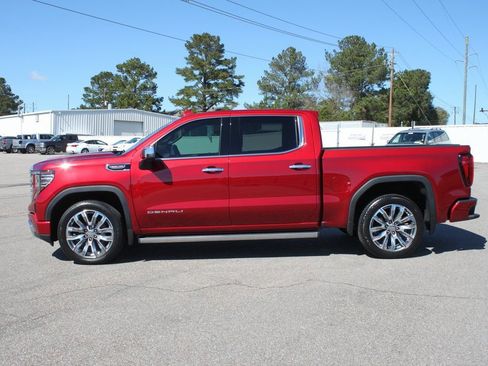 Used 2024 GMC Sierra 1500 Denali AWD/4WD image 5