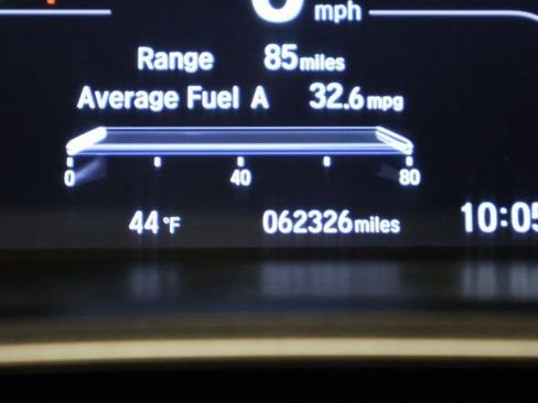 Used 2019 Honda CR-V EX image 16