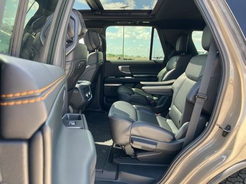 New 2026 Ford Expedition Tremor image 15