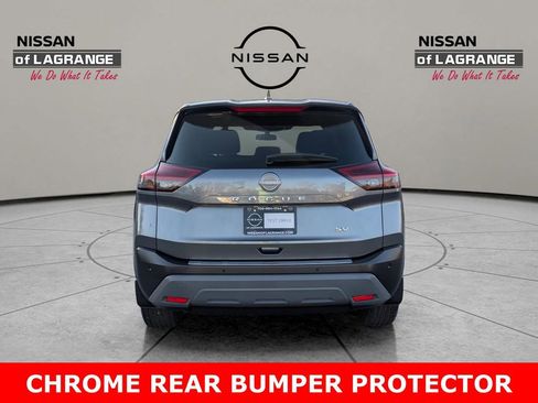 Certified 2023 Nissan Rogue SV image 6
