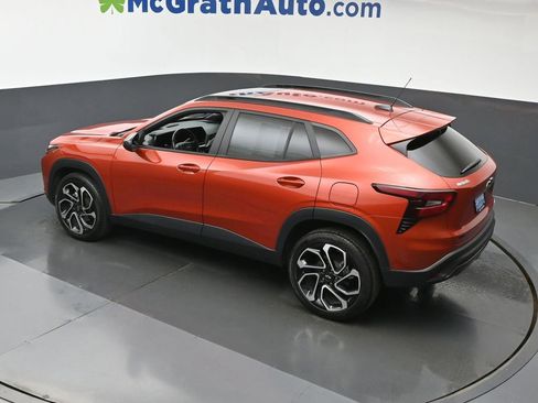 Certified 2024 Chevrolet Trax RS w/ Sunroof Package image 22