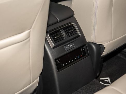 New 2026 MAZDA CX-90 3.3 Turbo w/ Preferred Package image 19