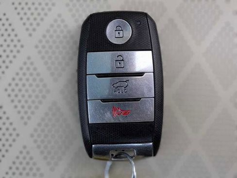 Used 2018 Kia Sorento SX image 37