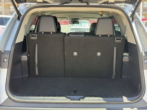 Used 2025 Toyota Grand Highlander AWD image 32