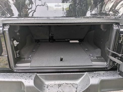 New 2026 Jeep Wrangler Unlimited Sport AWD/4WD image 12