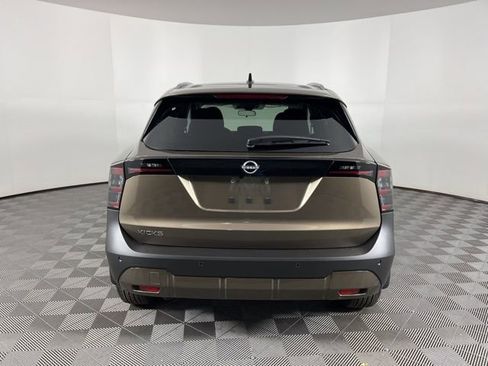New 2026 Nissan Kicks SV w/ SV Premium Package image 9