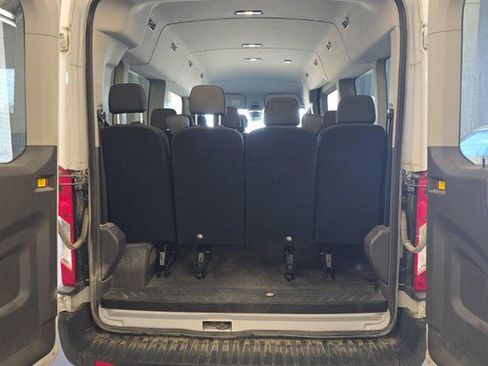 Used 2022 Ford Transit 350 XLT RWD image 11