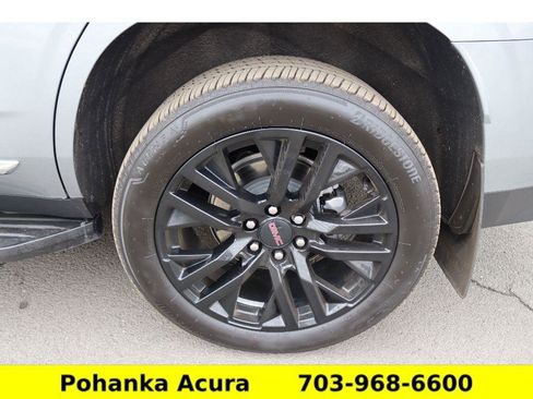 Used 2024 GMC Yukon SLT w/ SLT Premium Package image 25