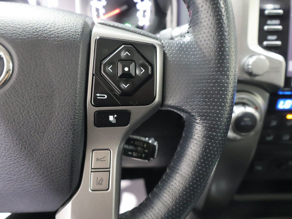 Used 2024 Toyota 4Runner Limited AWD/4WD image 37