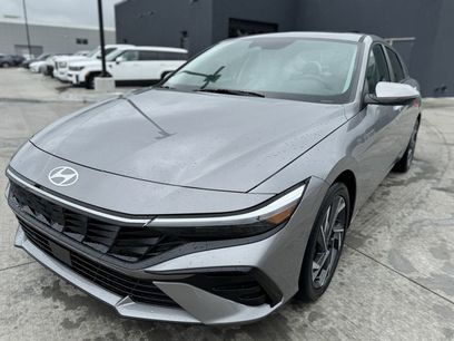 New 2025 Hyundai Elantra Limited