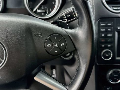 Used 2012 Mercedes-Benz GL 450 4MATIC image 13