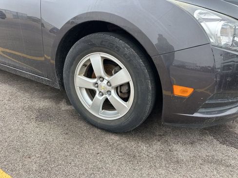 Used 2014 Chevrolet Cruze LT image 4
