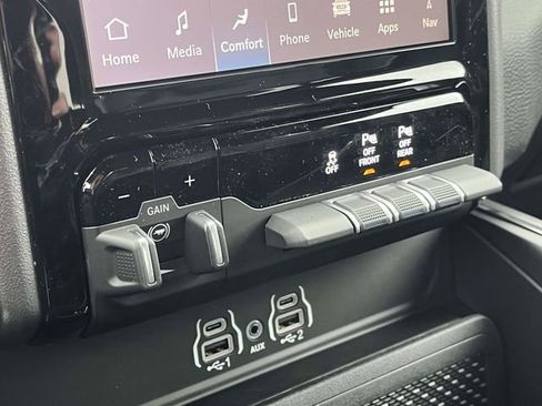 New 2026 RAM 1500 Laramie AWD/4WD image 27