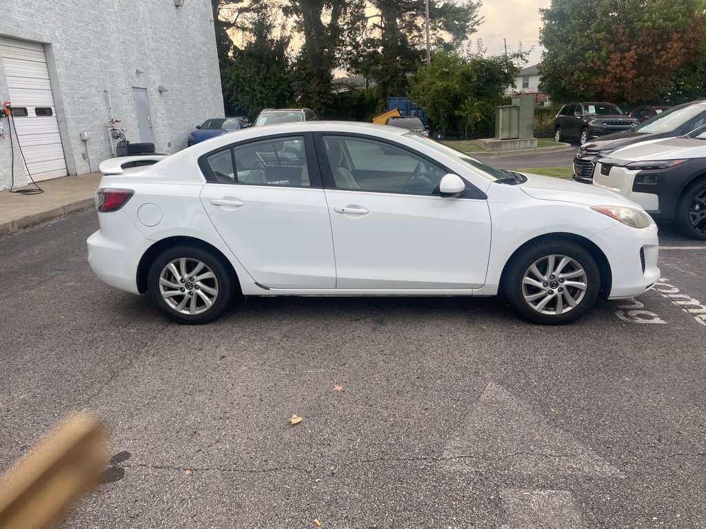 Used 2013 MAZDA MAZDA3 i Touring FWD image 4