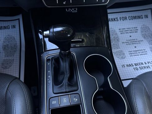 Used 2016 Kia Sorento EX image 18