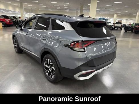 Used 2025 Kia Sportage EX w/ Premium Package AWD/4WD image 5