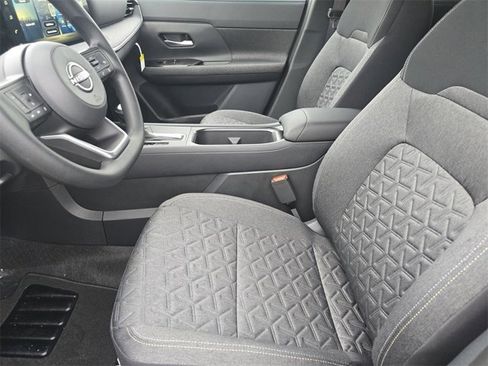 New 2026 Nissan Kicks SV w/ SV Premium Package image 13
