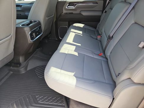Used 2024 Chevrolet Silverado 2500 LTZ w/ LTZ Texas Edition AWD/4WD image 15