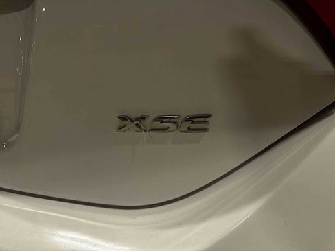 Used 2017 Toyota Corolla XSE image 28