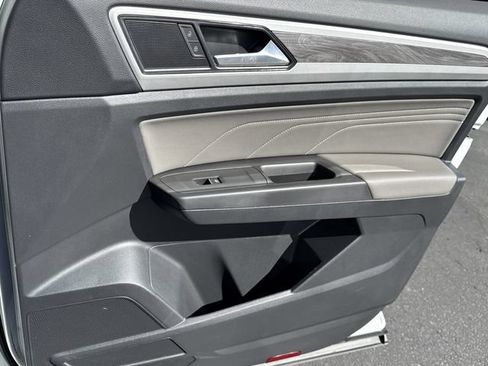 Used 2023 Volkswagen Atlas Cross Sport SE w/ Panoramic Sunroof Package AWD/4WD image 25